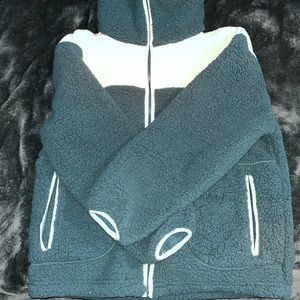 Super cute greenish coat size S- Brand new so great condition